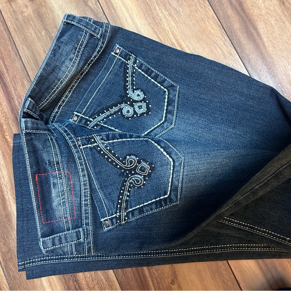 Jeans - Picture 4 of 16